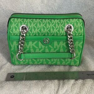 Like new Michael Kors convertible bag.